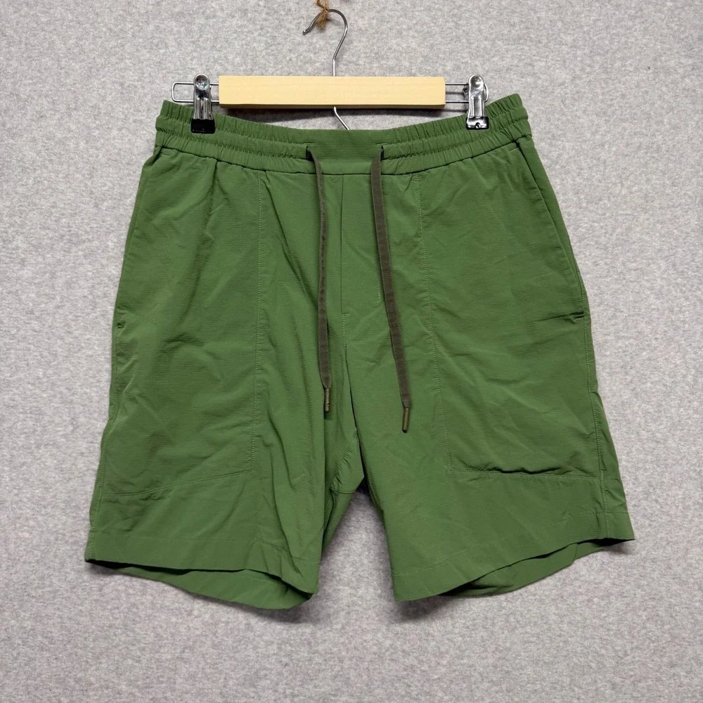 Lululemon Bowline Shorts Mens M Green Athletic Casual Ripstop Drawstring Outdoor